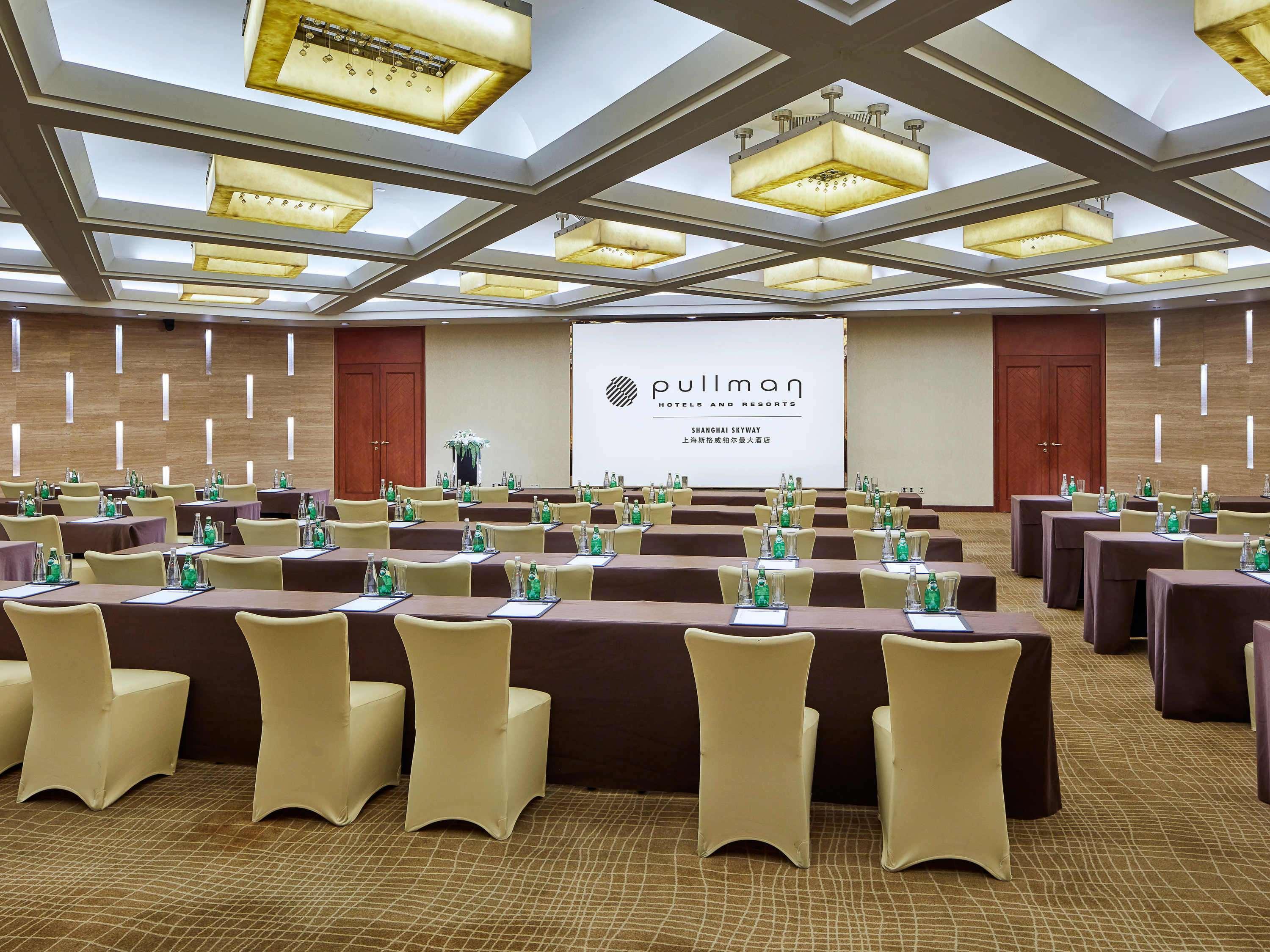 Pullman Shanghai Central - In Xintiandi & Yu Garden Area מראה חיצוני תמונה