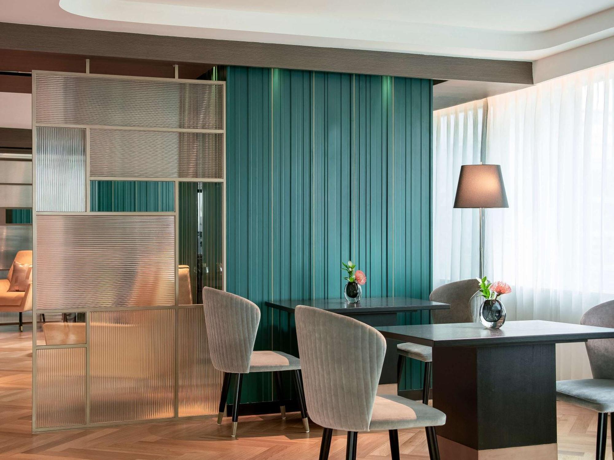 Pullman Shanghai Central - In Xintiandi & Yu Garden Area מראה חיצוני תמונה
